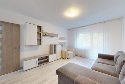 Apartament cu 2 camere decomandat în Răcădău