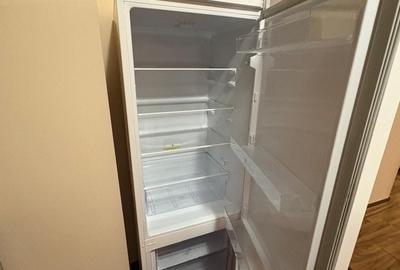 Apartament cu 3 camere decomandat în Hala Centrală