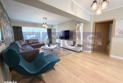 Apartament cu 4 camere decomandat în Victoriei