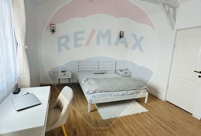 Casă cu 5 camere cu Teren 500 Mp în Stupini - 5