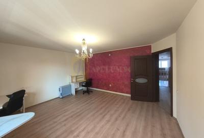Casă individuală cu 7 camere cu Canalizare în Central - 25