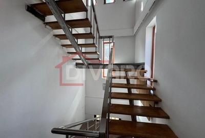 Casă individuală cu 12 camere cu Canalizare în Cotroceni - 23