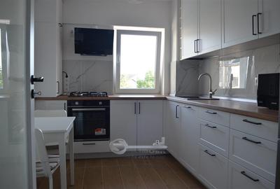 Apartament cu 3 camere decomandat, mobilat în Târgu Cucu - 1