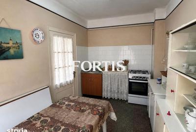 Casă cu 5 camere cu Teren 400 Mp în Central - 7