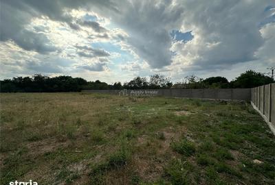Spațiu comercial, de 8,500 mp, în Central