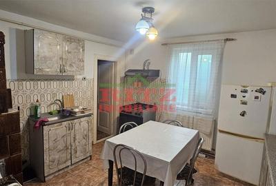 Casă cu 3 camere în Central - 5