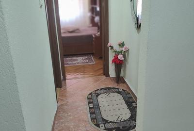 Apartament cu 2 camere decomandat în Tomis III - 3