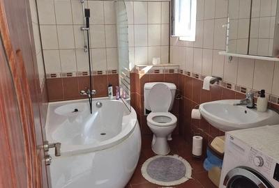 Casă cu 4 camere cu Teren 190 Mp în Nord - 2
