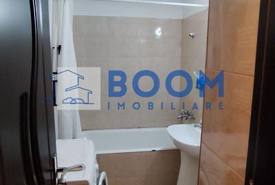 Apartament cu 3 camere semidecomandat în Ostroveni