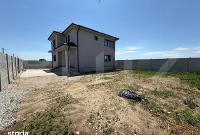 Casă cu 5 camere cu Teren 410 Mp în Malu Mare - 8