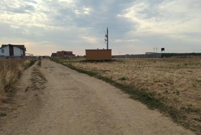 Teren Construcții intravilan de 699 mp, în Chișoda - 2