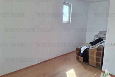 Casă individuală cu 7 camere cu Teren 170 Mp în Tei - 18