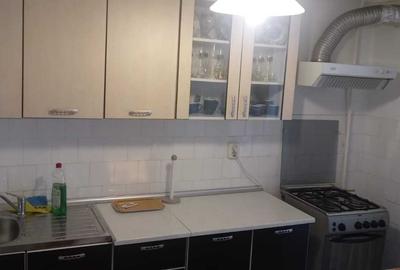 Apartament cu 2 camere semidecomandat în Micro III - 1