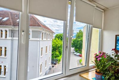 Apartament cu 3 camere semidecomandat în Centrul Civic - 1