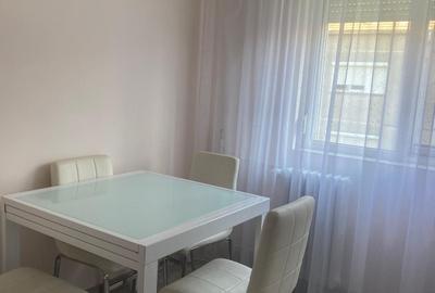 Apartament cu 2 camere decomandat în Salca