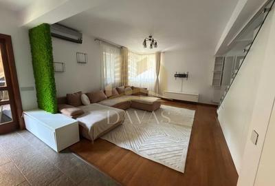 Apartament cu 3 camere decomandat, mobilat în Europa