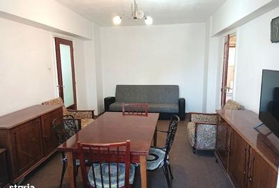 Apartament cu 2 camere semidecomandat în 1 Decembrie 1918