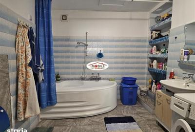 Casă cu 7 camere decomandat cu Teren 200 Mp în Lupeni - 10
