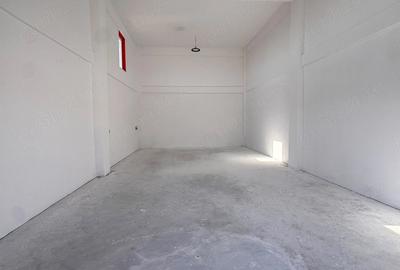 Spațiu comercial, de 40 mp, în Central