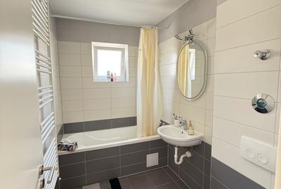 Apartament cu 2 camere decomandat în Avantgarden