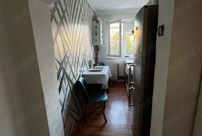 Apartament cu 2 camere semidecomandat, mobilat în Central - 1