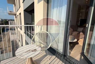 Apartament cu 2 camere semidecomandat în Baza 3