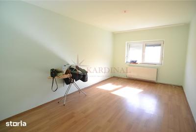 Apartament cu 3 camere în Valea Cetății