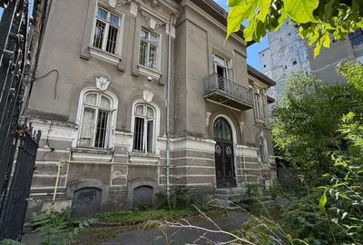 Casă individuală cu 29 camere cu Canalizare în Cișmigiu - 3