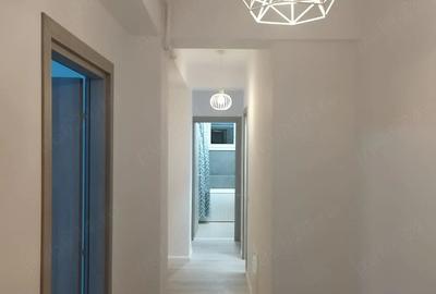 Apartament cu 3 camere decomandat în Central - 2