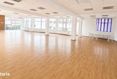 Spațiu comercial, de 175 mp, în Ultracentral