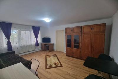Apartament cu 2 camere nedecomandat, mobilat în Complex Studențesc - 1