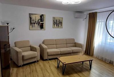 Apartament cu 2 camere semidecomandat, mobilat în Inel II