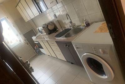 Apartament cu 2 camere decomandat în Moldova Veche