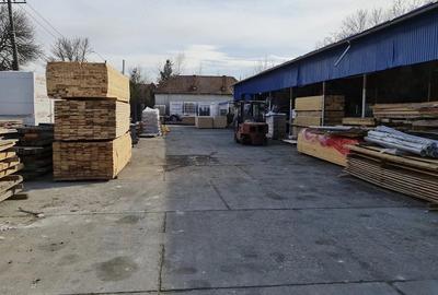 Spațiu comercial, de 2,000 mp, în Central