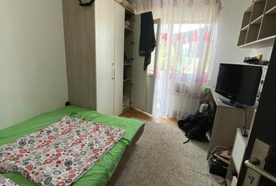 Apartament cu 3 camere decomandat în Central - 2