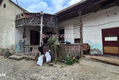 Casă cu 3 camere în Central