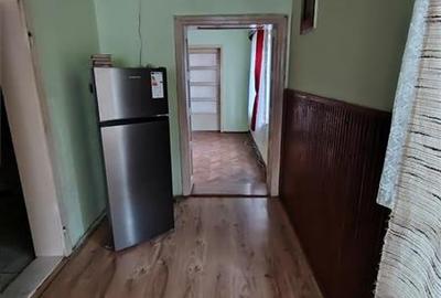 Duplex cu 2 camere cu Canalizare în Central - 9