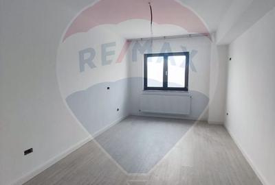 Apartament cu 2 camere decomandat în Burdujeni - 2