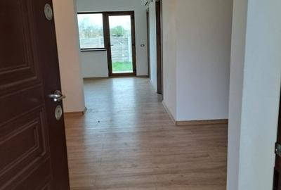 Casă individuală cu 4 camere cu Teren 405 Mp în Parța - 5