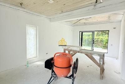 Casă cu 5 camere cu Teren 330 Mp în Central - 3