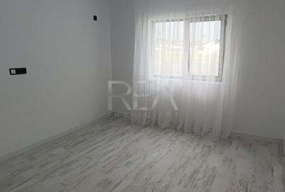 Casă individuală cu 3 camere cu Canalizare în Clinceni - 8