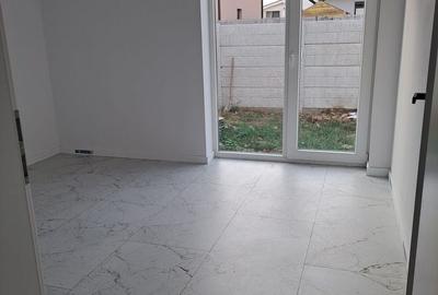 Casă cu 4 camere în Oncea