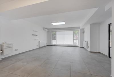 Spațiu comercial, de 123.30000305176 mp, în Virtuții