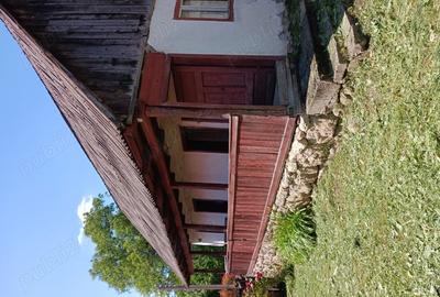 Casă în Aluniș - 8