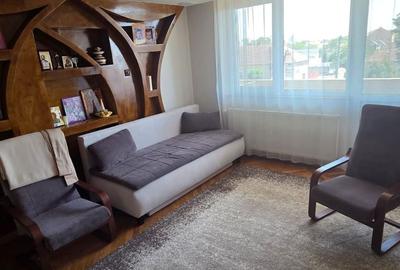 Apartament cu 3 camere decomandat în Burdea - 4