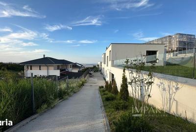 Casă cu 4 camere cu Teren 497 Mp în Feleacu