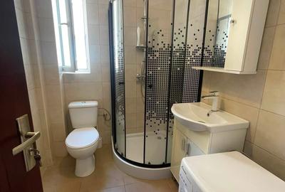 Apartament cu 2 camere decomandat în 1 Mai