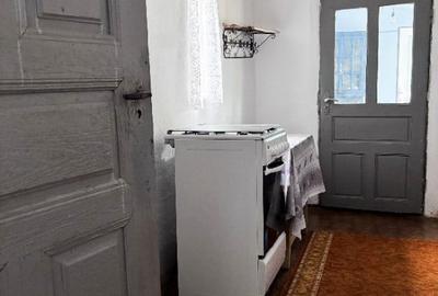 Casă cu 6 camere cu Teren 1247 Mp în Clănița