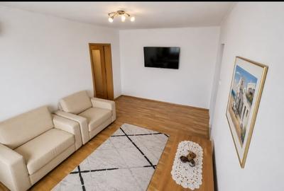 Apartament cu 3 camere semidecomandat în Iancului - 2