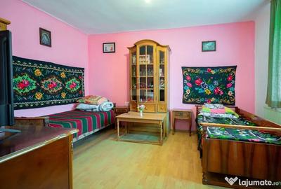 Casă cu 2 camere cu Teren 931 Mp în Șinca